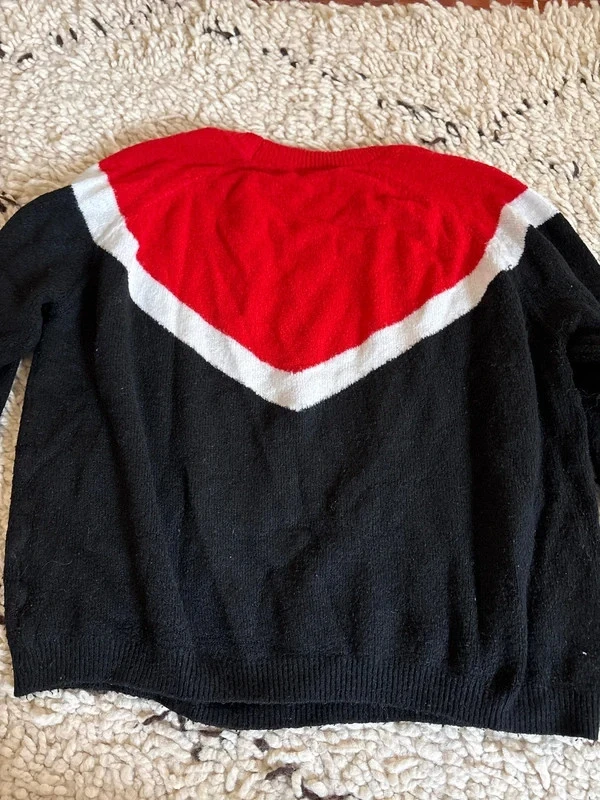 Blusa vermelha e preta – photo 4